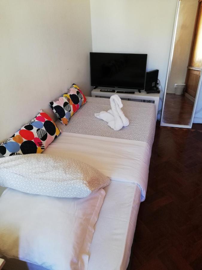 Fontana Guesthouse Lisboa Exteriör bild